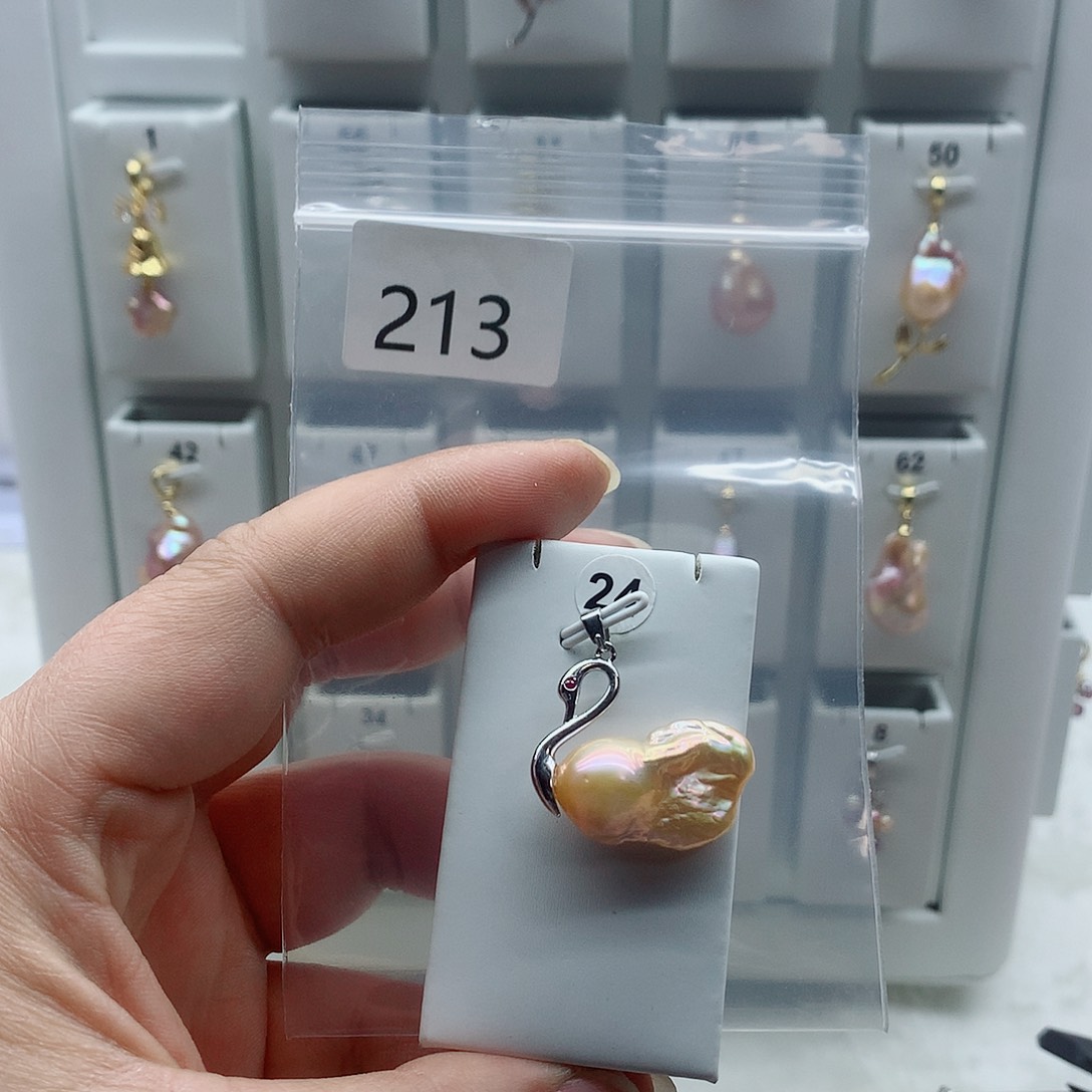 淡水珍珠吊坠(不含链)合金