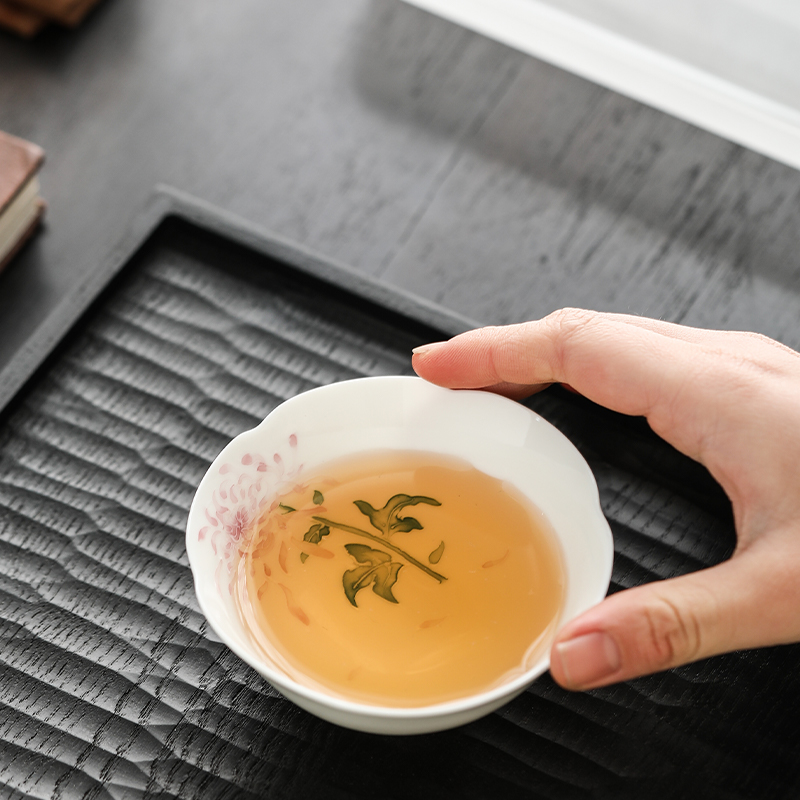 明知山志玉泥薄胎釉下彩刻绘花神杯有田烧高档花口大茶杯主人杯