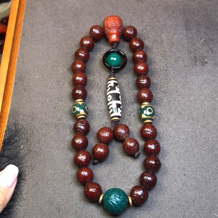 凤眼菩提吊坠凤眼