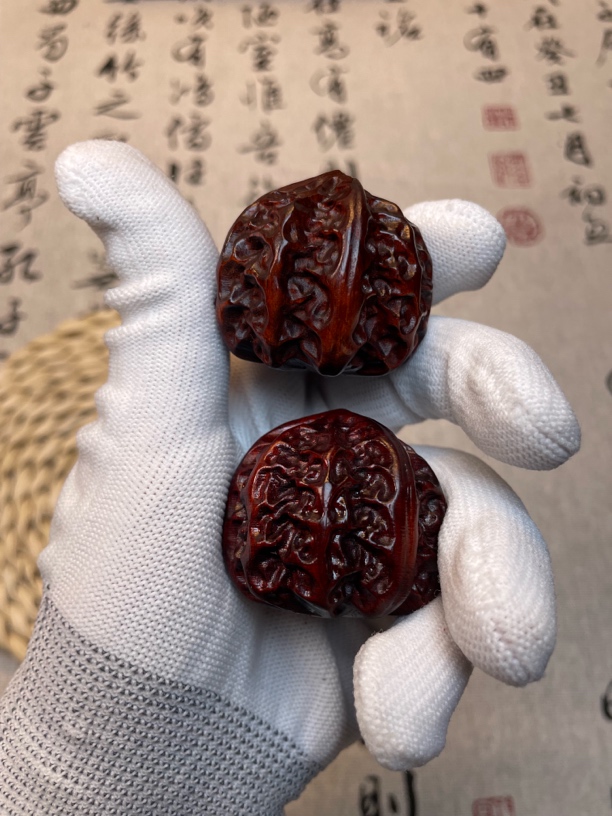 紫檀木【核桃手球一对】手把件实木雕刻摆件装饰品文玩