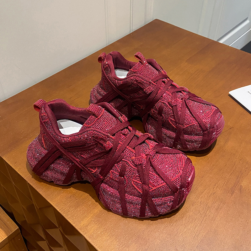 「Yun U Li」鞋子时尚女鞋百搭网面夏季老爹鞋红色软底女款带钻