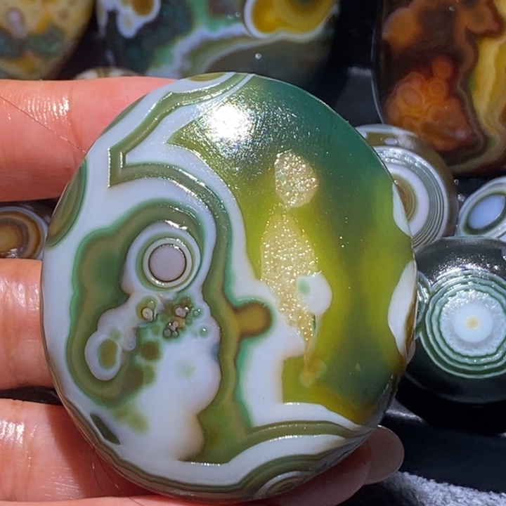 玛瑙/玉髓未镶嵌珠宝奇石9