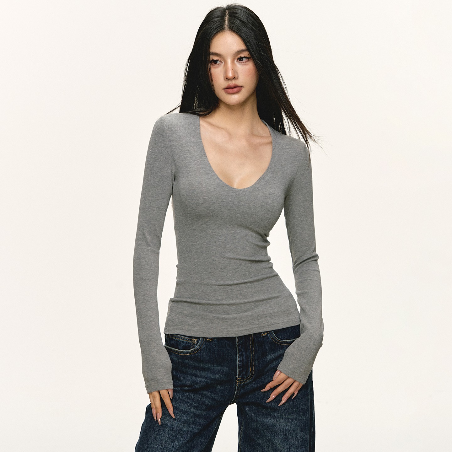 anna aneae长袖打底衫女秋冬带胸垫圆领纯色基础百搭修身显瘦上衣