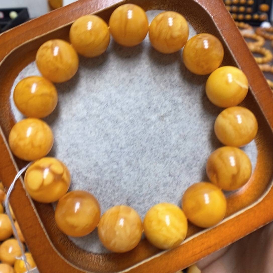 蜜蜡手链未镶嵌蜜蜡