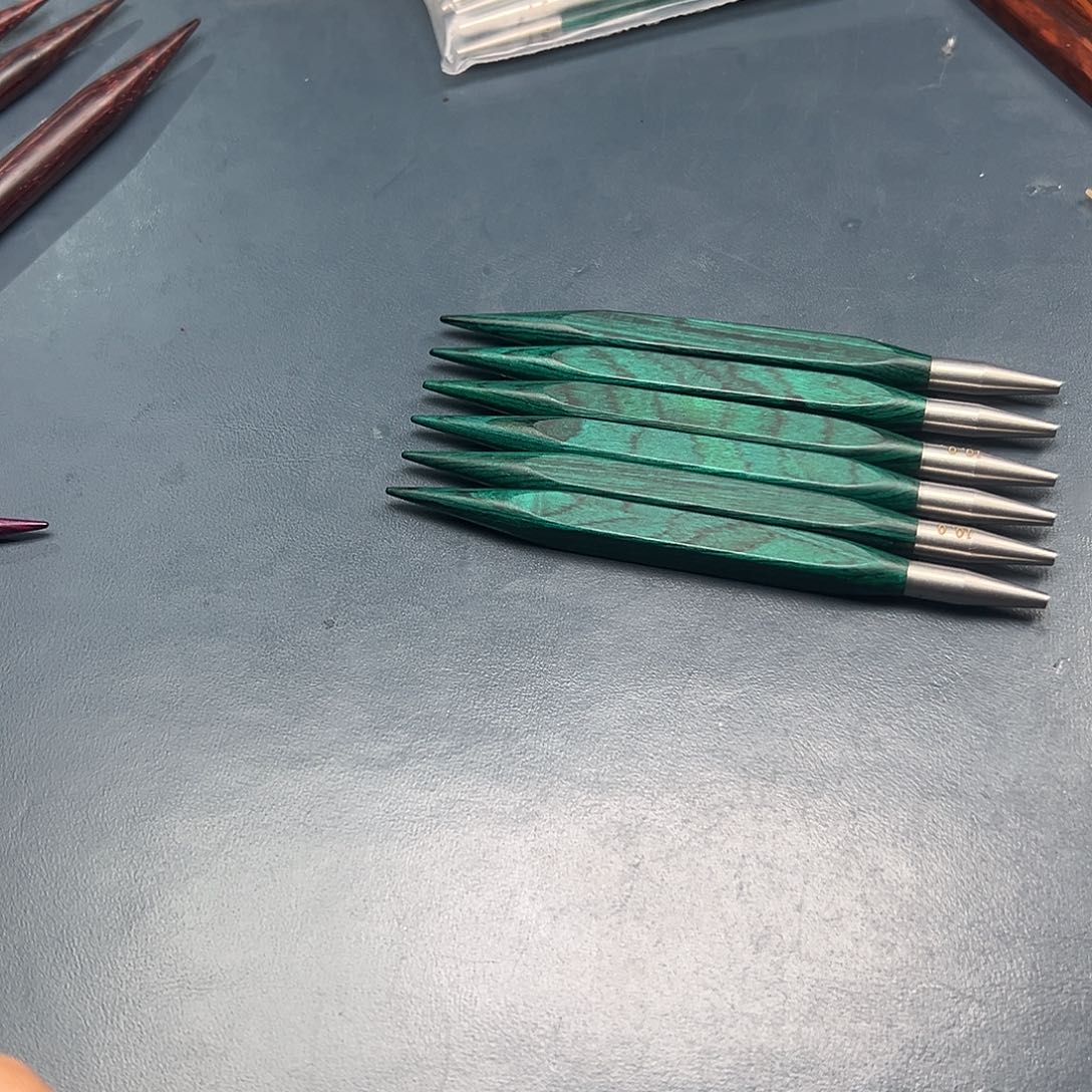 10毫米绿色毛衣针