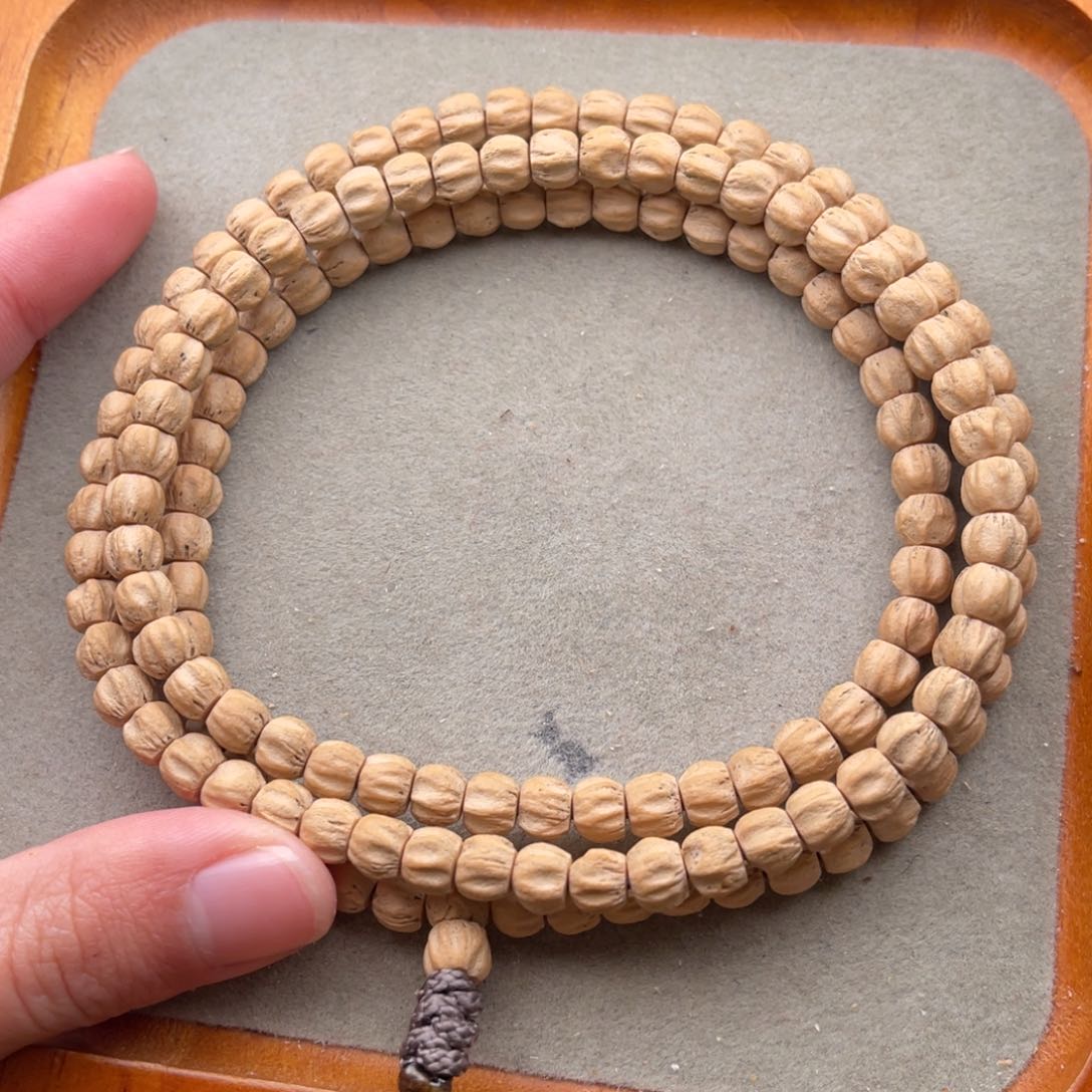 柏香籽/百香籽手串尺寸6.3