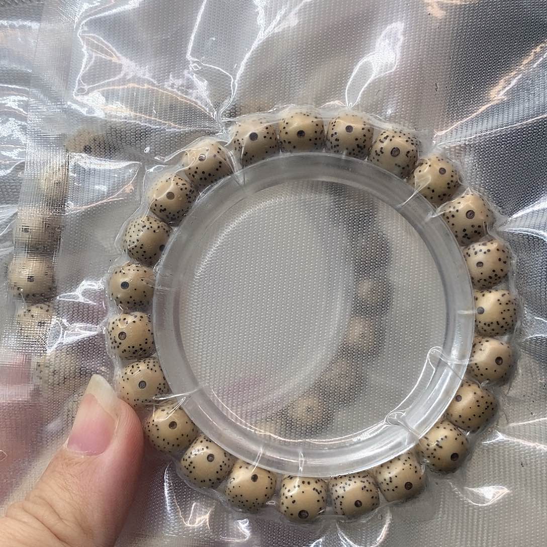 星月菩提吊坠鸡油黄单圈109