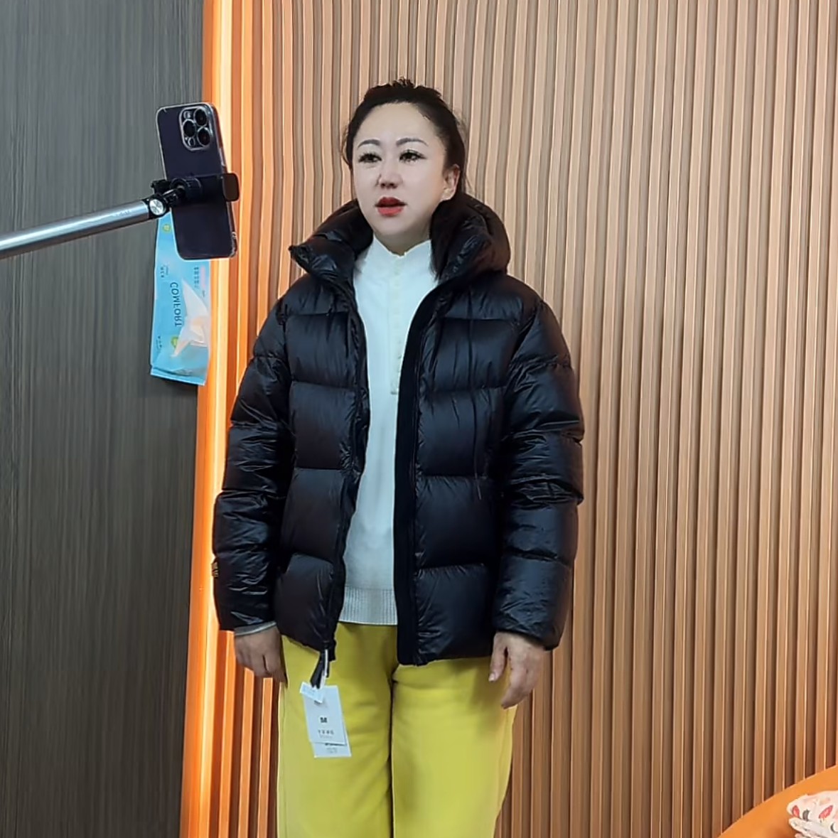 3096 男女同款羽绒服小款 