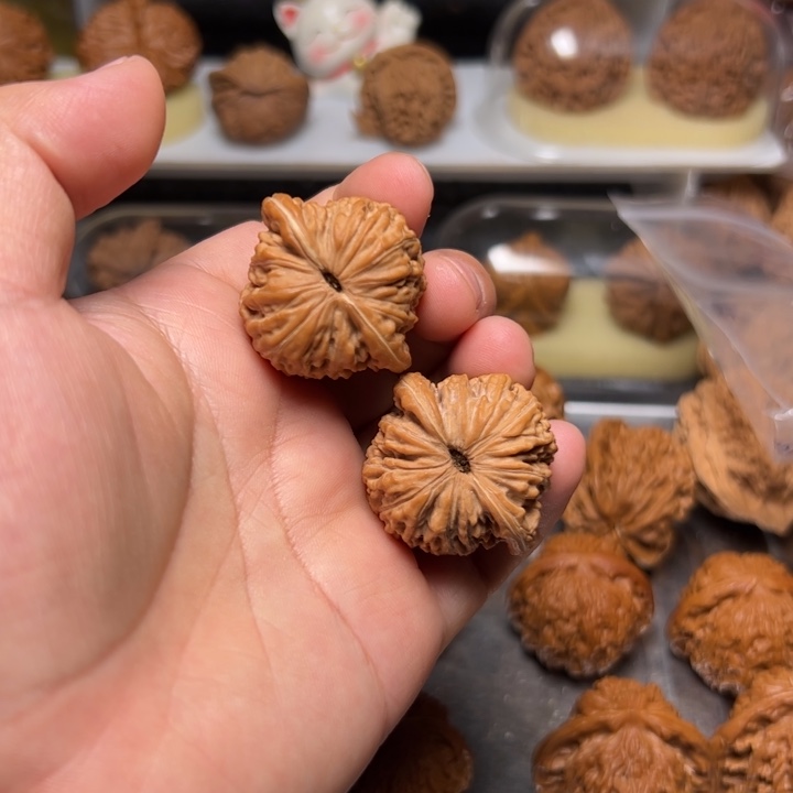 把件文玩核桃35全品四座楼