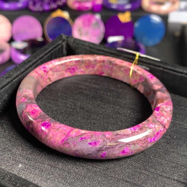 苏纪石（舒俱来）手镯未镶嵌