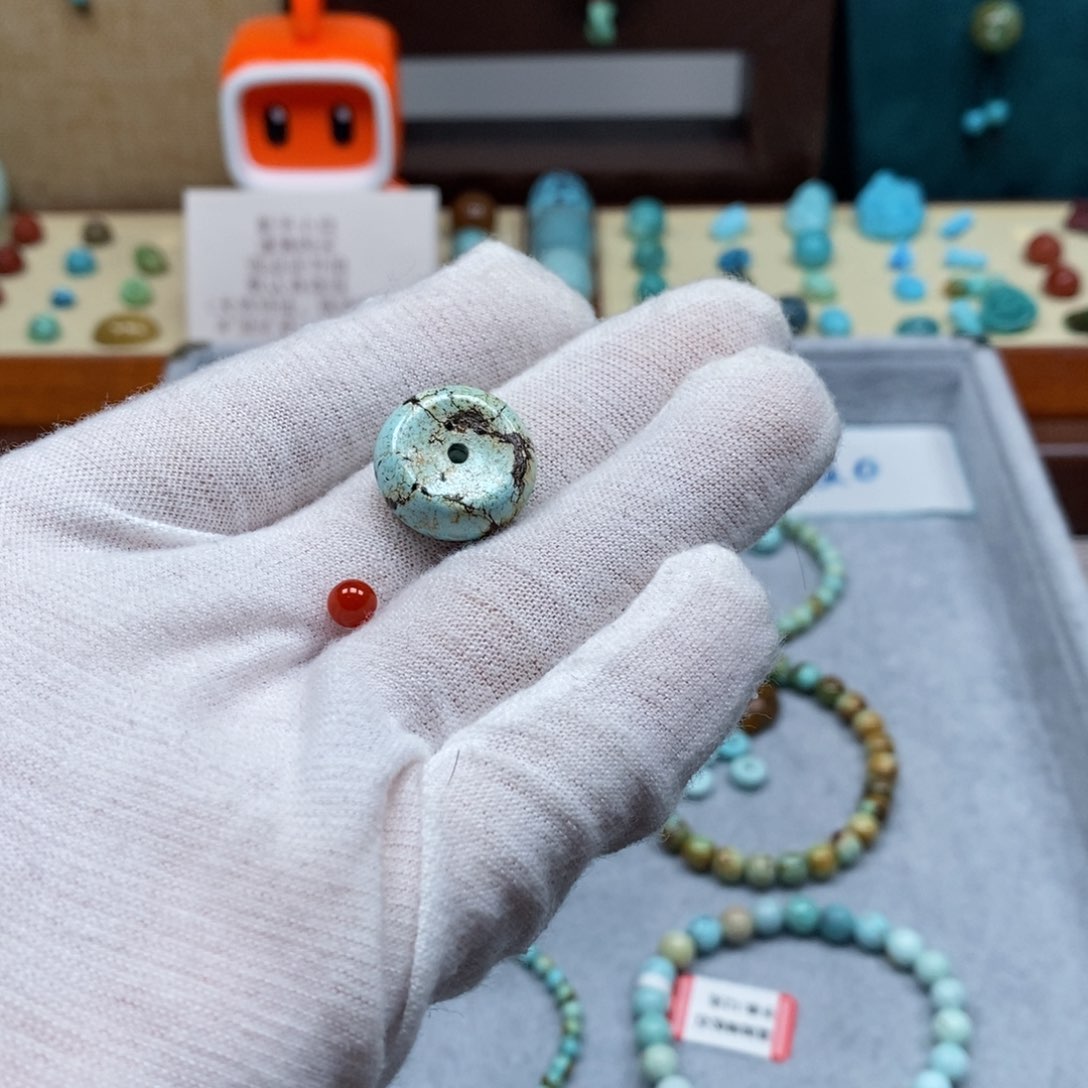 未镶嵌配饰南红玛瑙