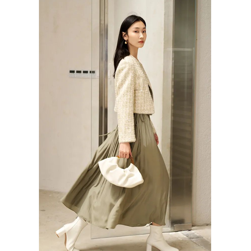 【TA】淑女修身显瘦百搭圆领连衣裙2025春季新款撤柜女装