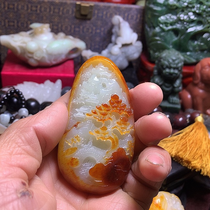 未镶嵌和田玉（糖玉）挂件余**好