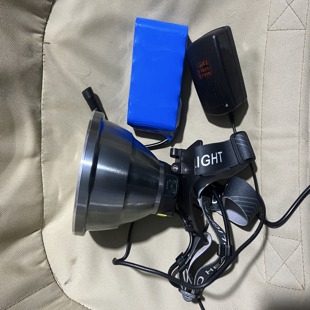 横流恒压不降档12锂电户外超亮远射实战头灯强光照明夜钓打猎