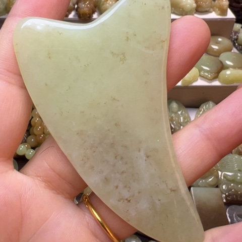 【闪购商品】和田玉把件未镶嵌透闪石玉