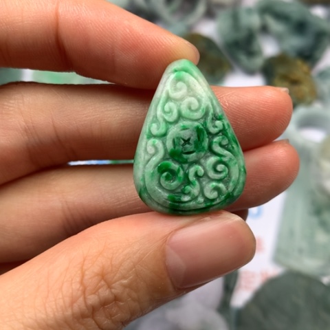 定制翡翠翡翠未镶嵌