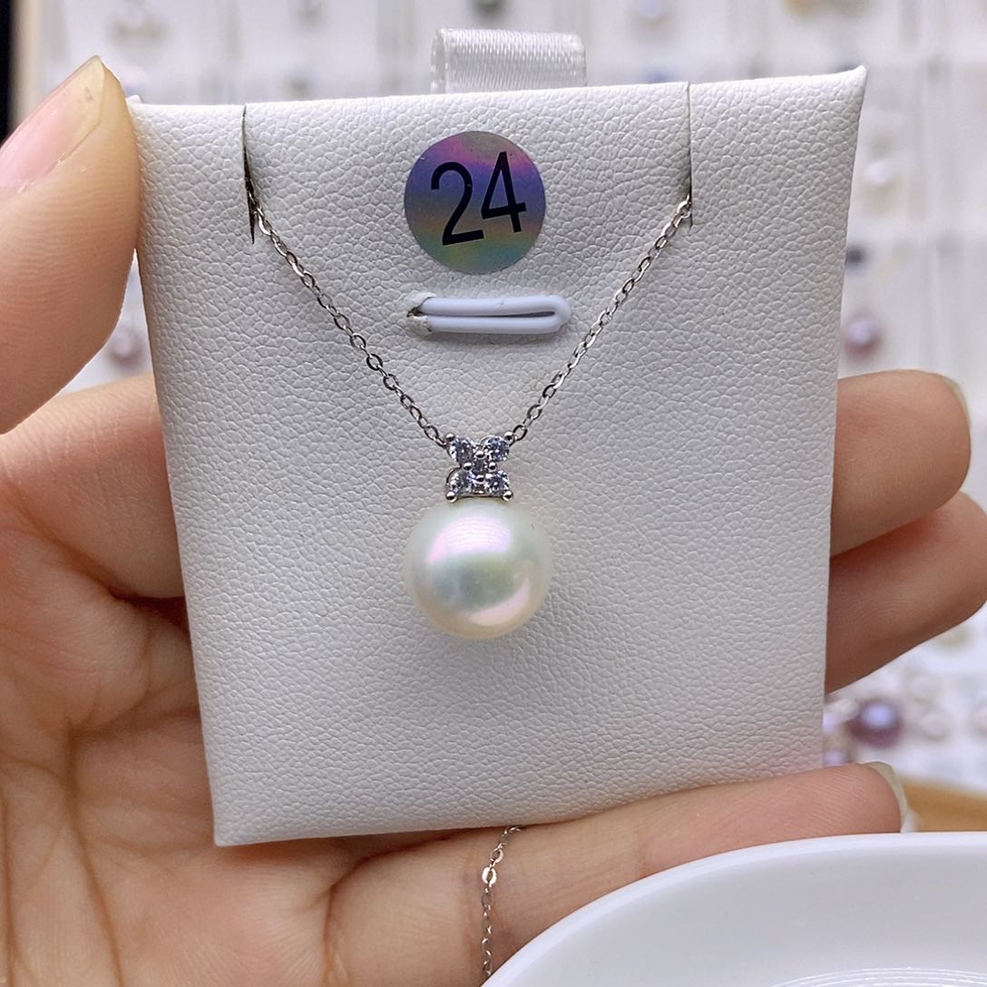 淡水珍珠银S925镶嵌吊坠(赠链)W****