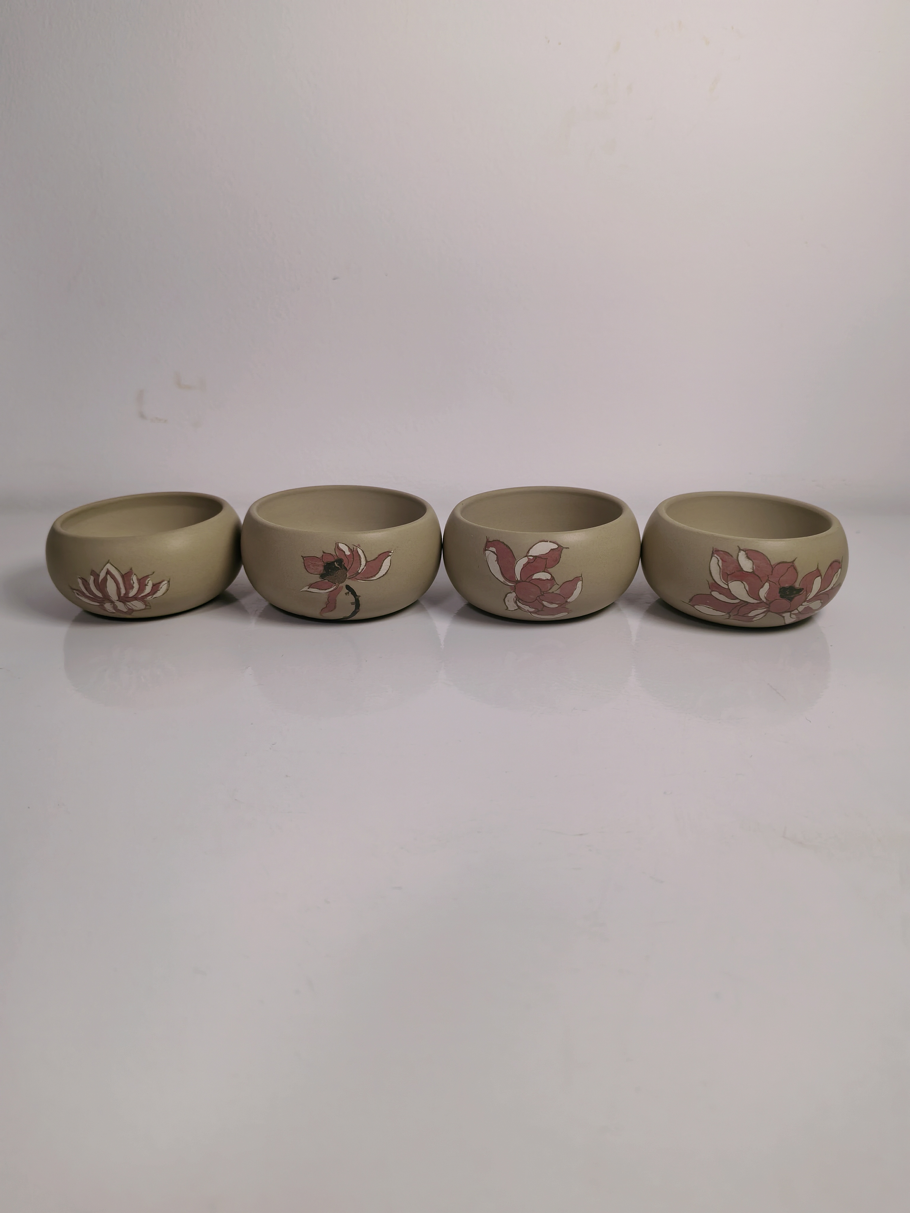 建水紫陶白泥荷花套装主人杯