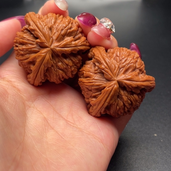 航***宝吊坠文玩核桃白狮子