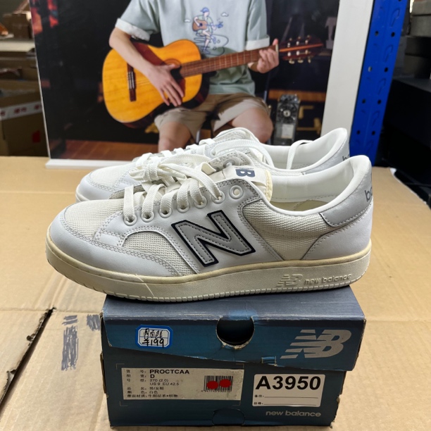 A3950 NEW BALANCE PROCTCAA 42.5码运动鞋直播微瑕疵 无售后舒适