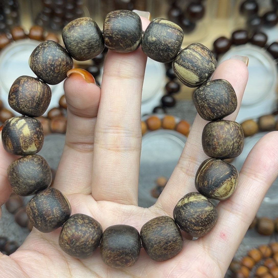 v***i贡木印尼13/14黑绿火焰妖花