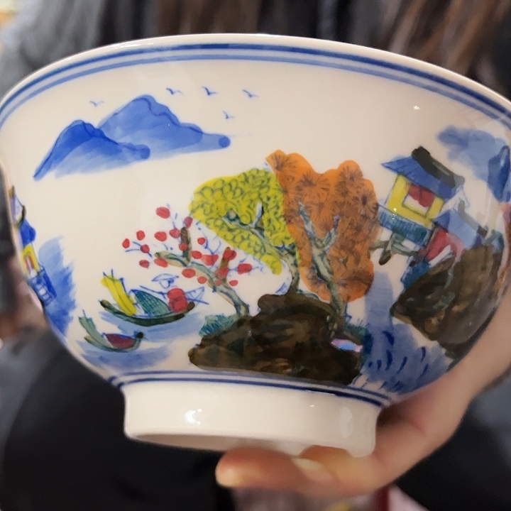 陶景德镇瓷器博物陈列中心主任