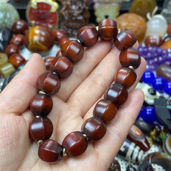 玛瑙/玉髓颈饰未镶嵌