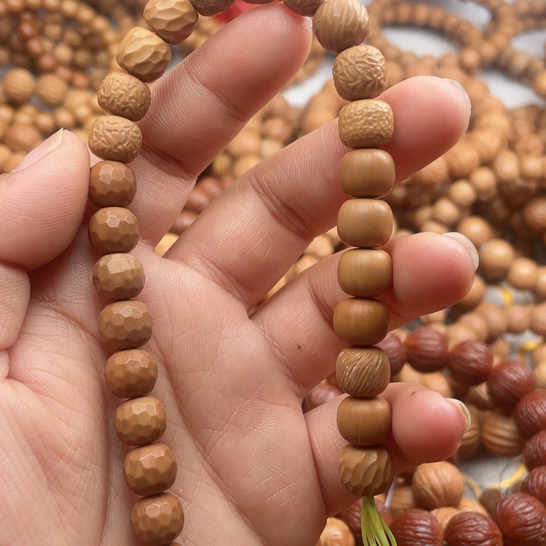 猴头核桃吊坠微瑕多宝