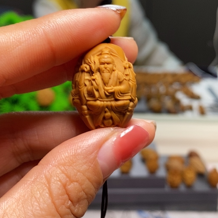 橄榄核吊坠橄榄油