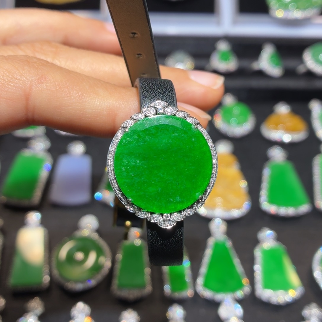 翡翠18K金镶嵌吊坠(不含链)翡翠