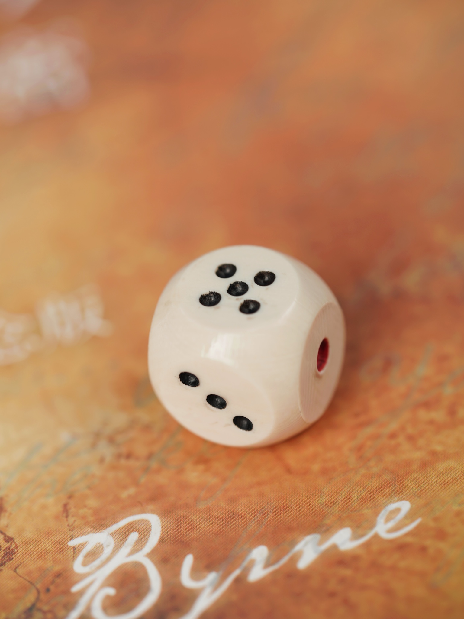 天然保真猛犸牙骰子无孔手玩筛子好运连连招财满纹配饰编码A0068