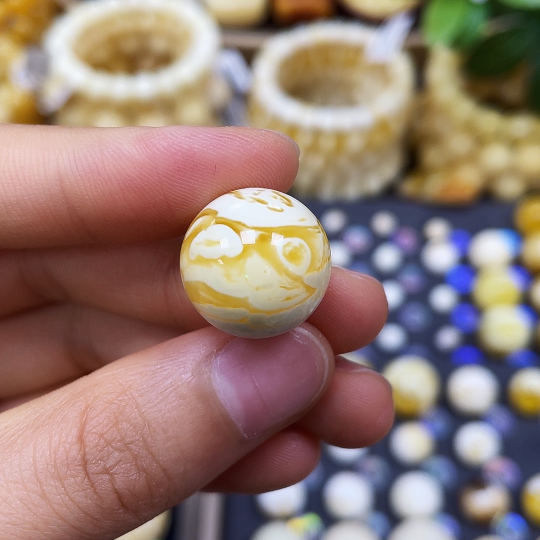 未镶嵌蜜蜡珠宝奇石17.0mm.圆珠