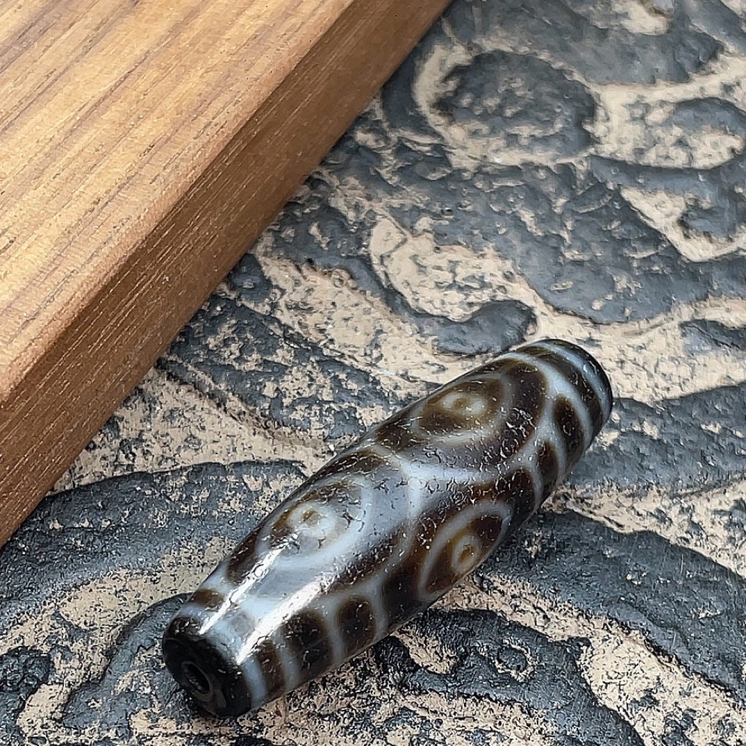 深咖色玉化正宗巴西老油料天缘龙六眼复古天珠玛瑙吊坠配饰可选