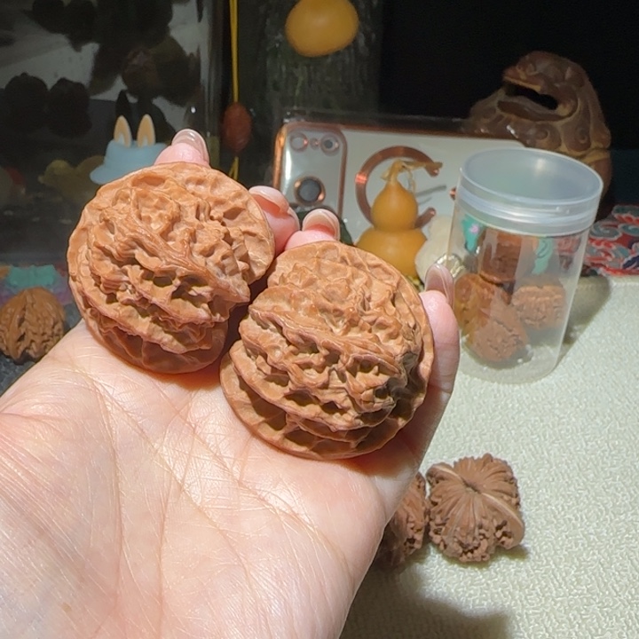 吊坠文玩核桃苹果园