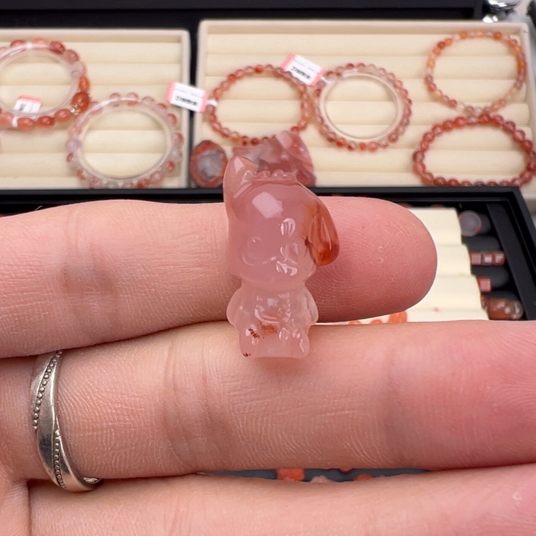 未镶嵌川料南红玛瑙帕恰狗