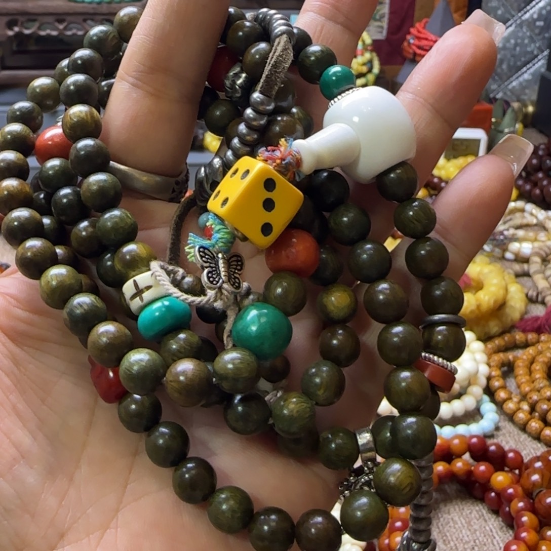 星***光花岗石铁合金女士精致手串