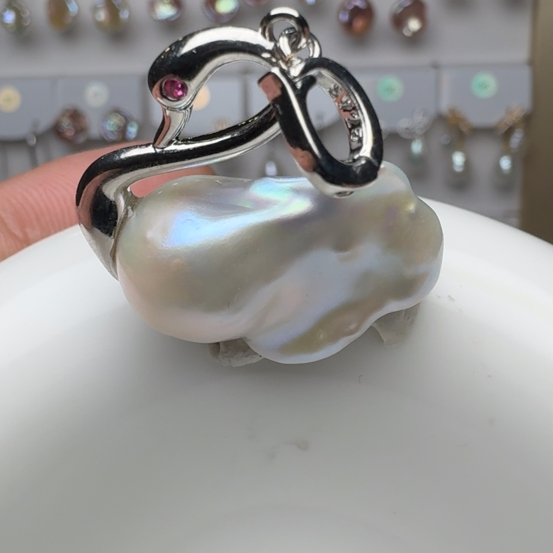 颈饰淡水珍珠未镶嵌