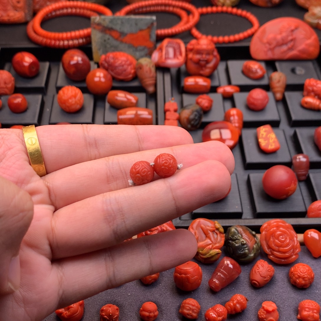 南红玛瑙未镶嵌南红精工雕刻回纹圆珠对珠9.5mm