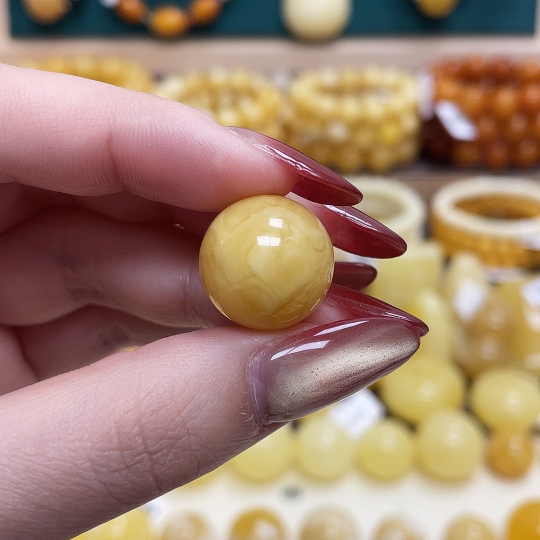 蜜蜡未镶嵌珠宝奇石17.2mm妖花圆珠 瑕