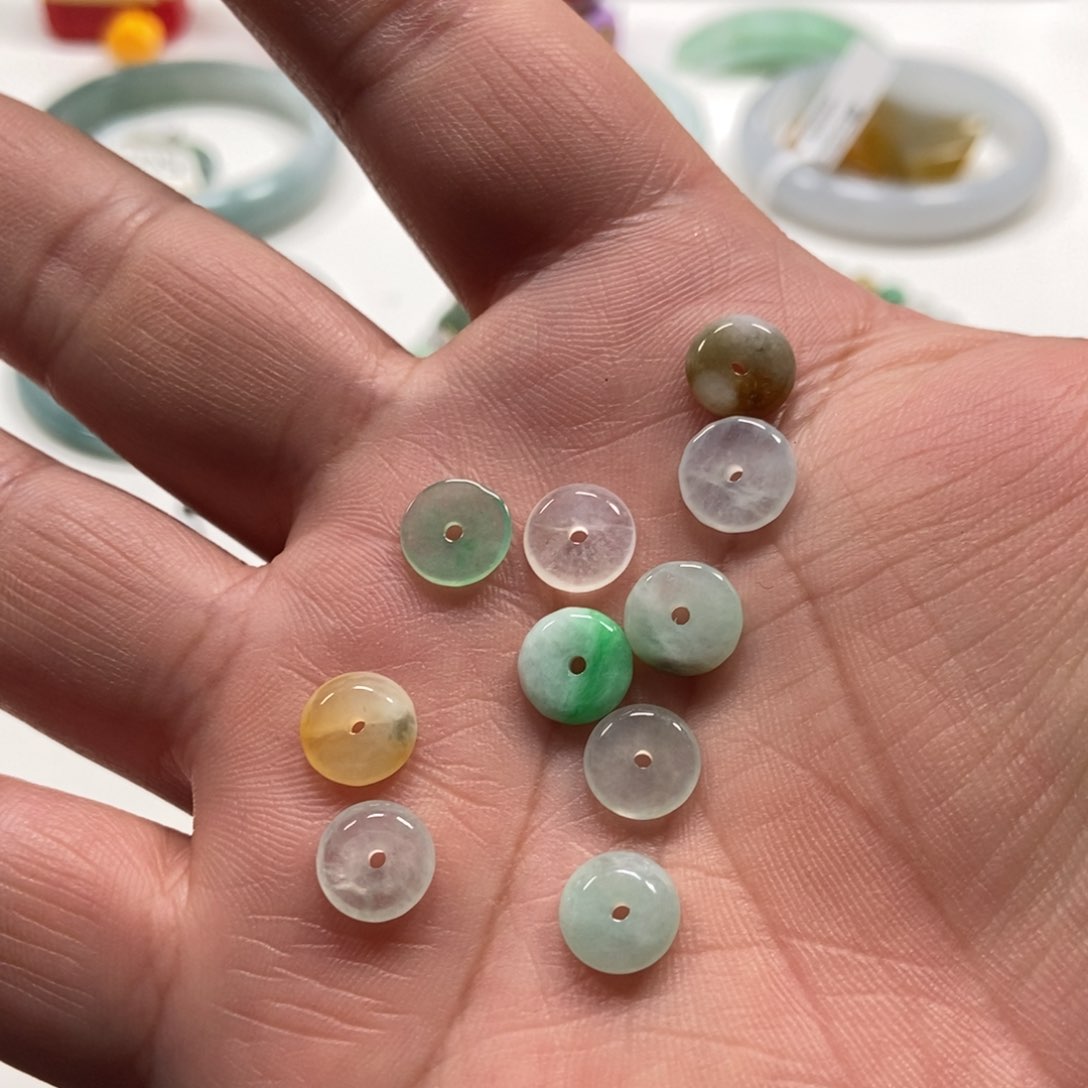 未镶嵌翡翠手链翡翠