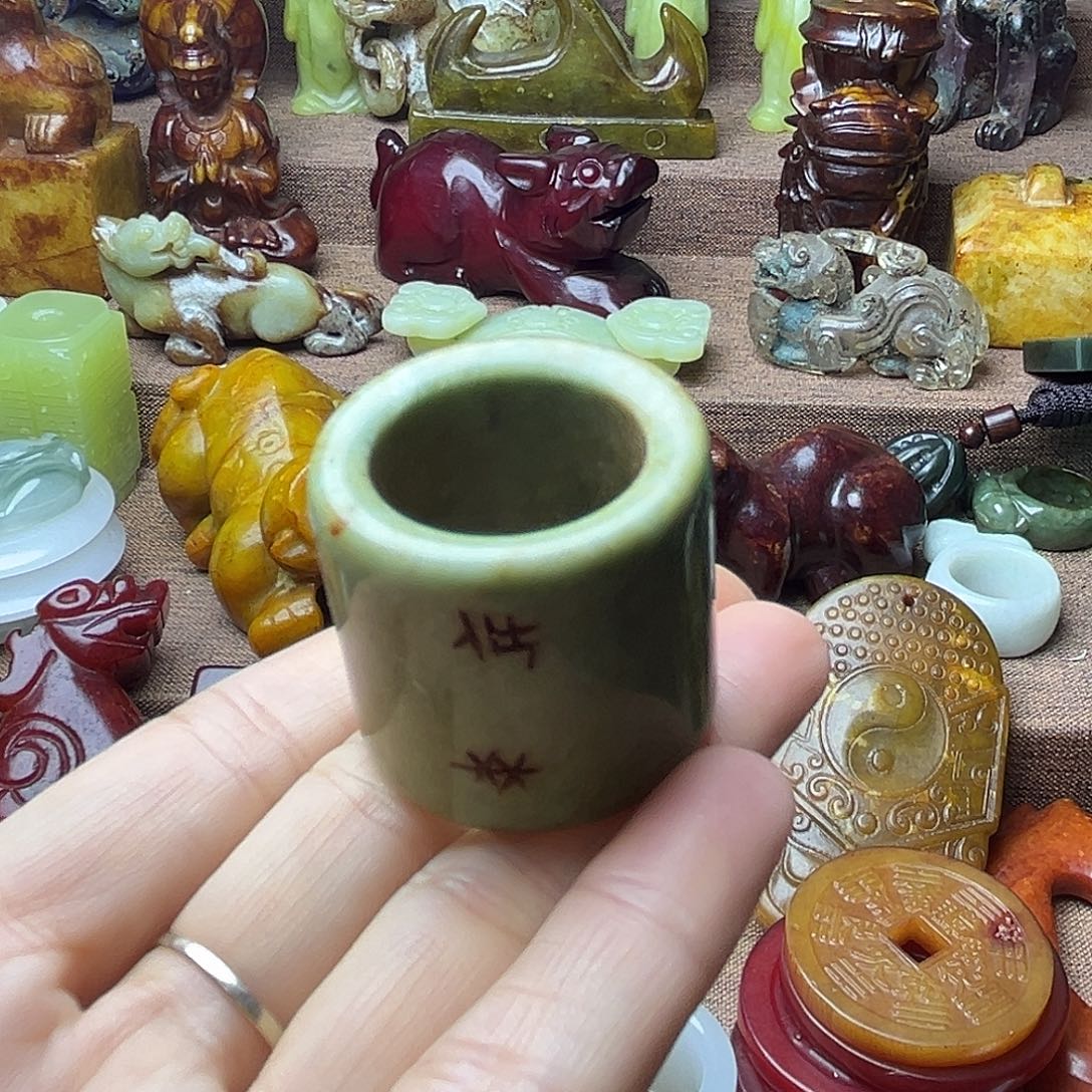 白玉菩提吊坠23。。