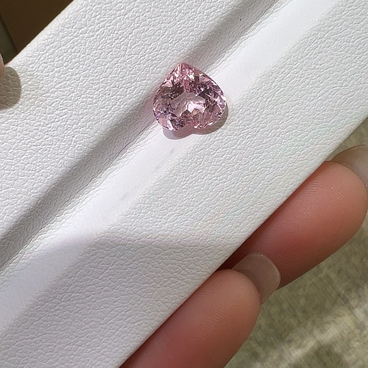 裸石未镶嵌碧玺2.22ct心形