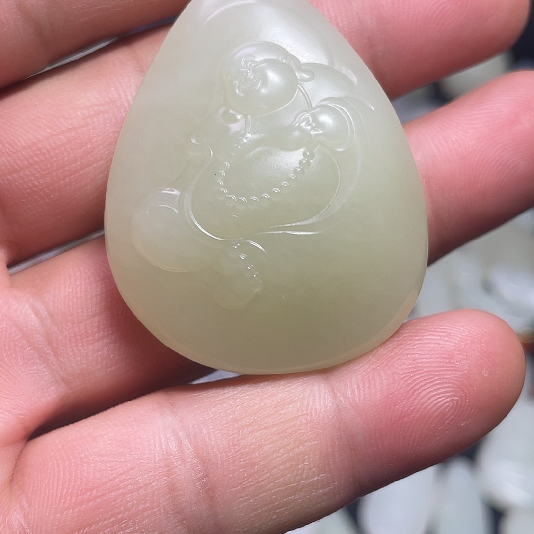 气***·和田玉（糖玉）未镶嵌颈饰吊坠