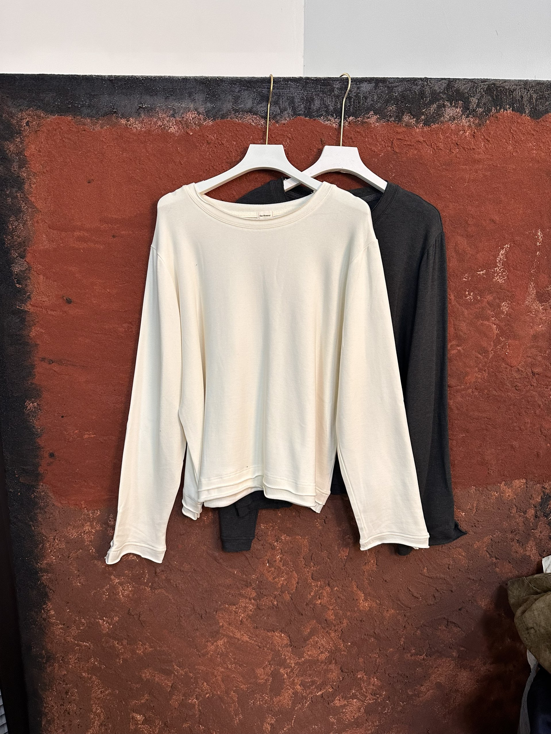 圆领修身型常规型木耳边长袖T恤秋冬套头衫灰色打底