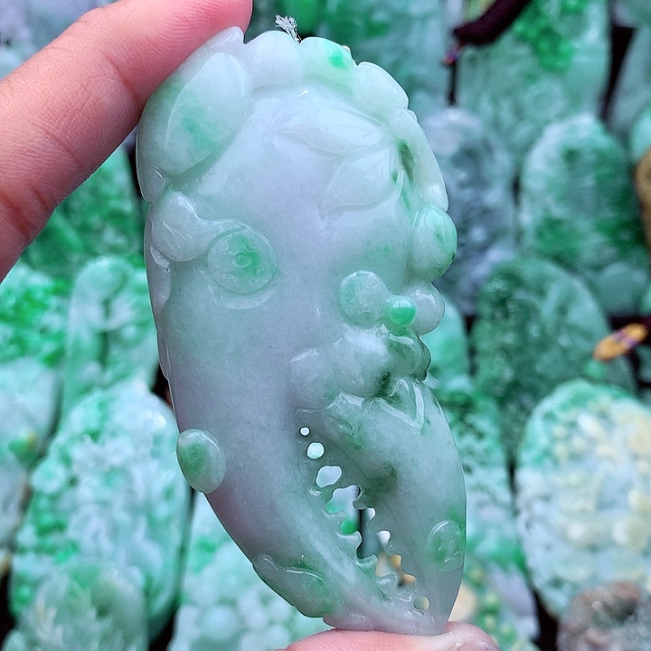 翡翠吊坠(不含链)未镶嵌