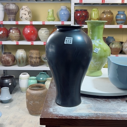 瓶陶瓷精品摆件摆件。高39口 10。359