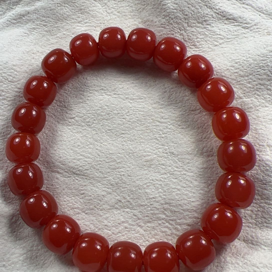 南红玛瑙手串未镶嵌?*