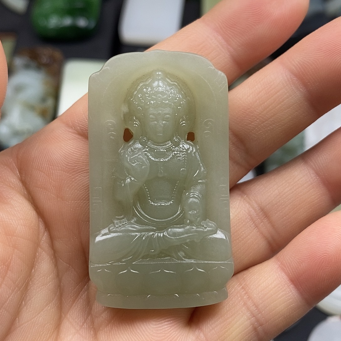 万***缘和田玉未镶嵌颈饰