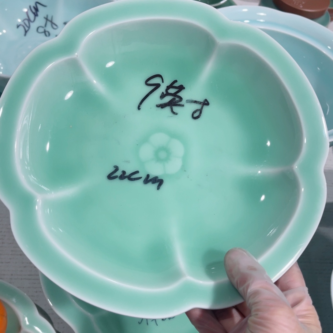 瓷片哈哈哈哈哈哈哈哈