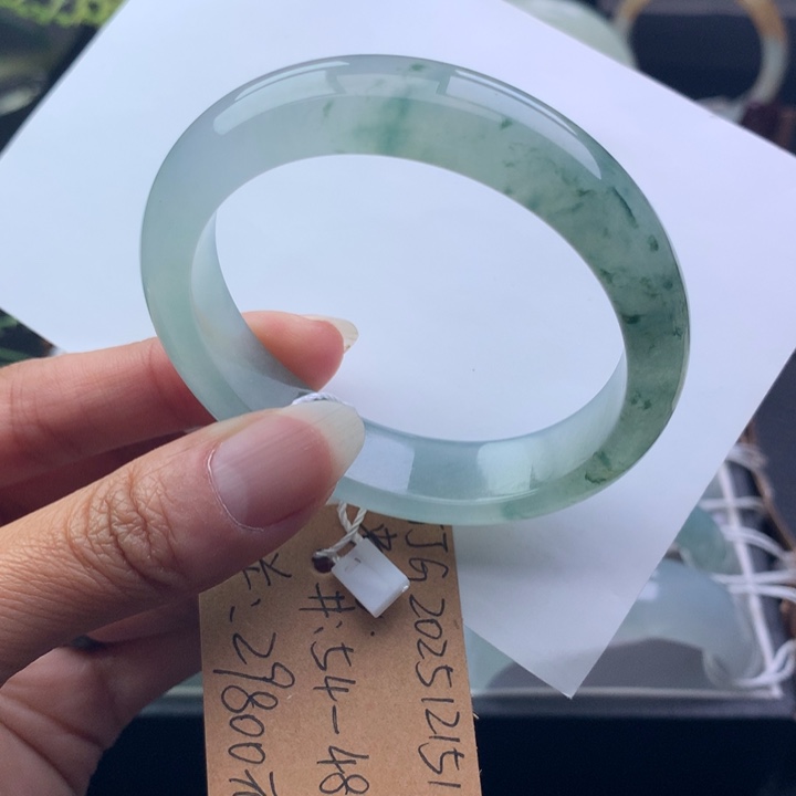 翡翠未镶嵌手镯天然翡翠手镯